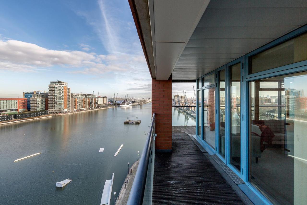 Royal Docks Penthouse Apartment Лондон Екстериор снимка